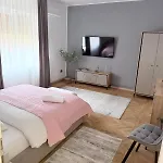 2m Apartament