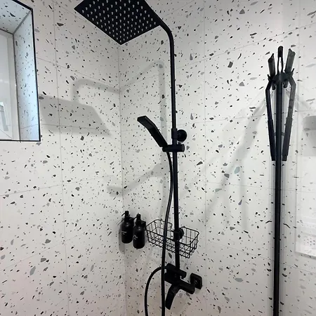Apartment 2m *